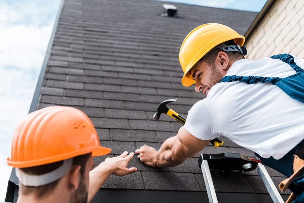 Do I Need a Roofer 1024x684 - How Do You Recognize A Serious Roofing Company