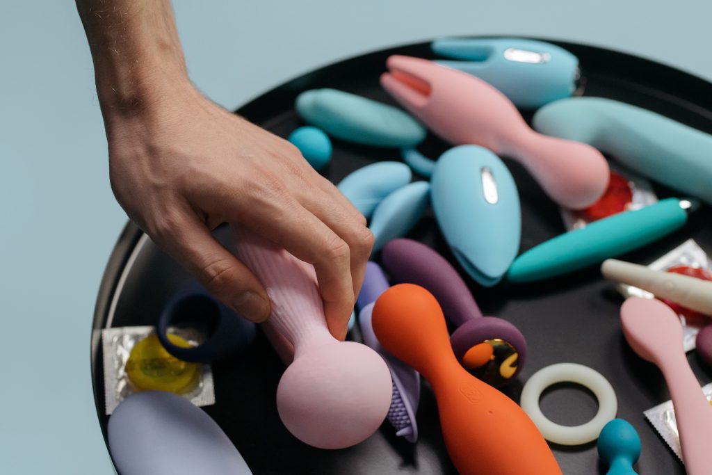 pexels cottonbro 6763686 1024x683 - Dildo Vs Vibrator, Which Is For You?